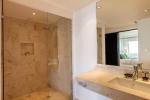 Hotel Elements 216 2 Bedroom By Redawning 3*